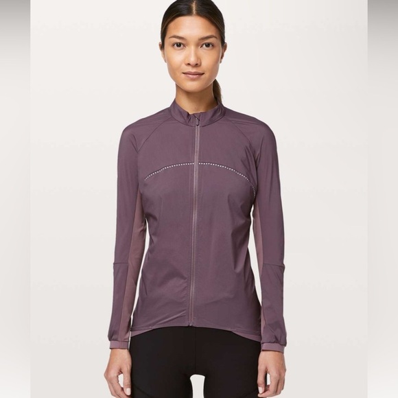 lululemon athletica Jackets & Blazers - Lululemon lightweight packable Zip-Up Jacket Size Small